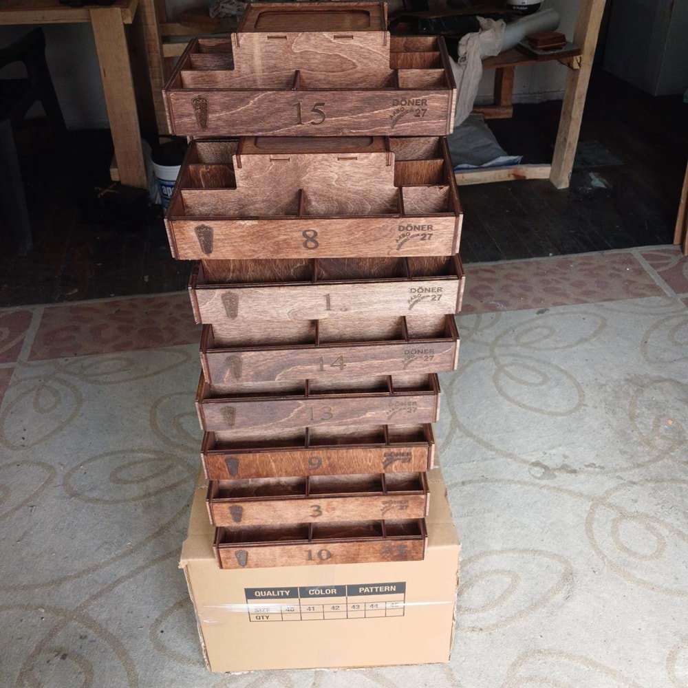 AHŞAP DİSPENSER PEÇETELİKLİ 7 BÖLMELİ MENAJ TAKIMI REFERANS 9